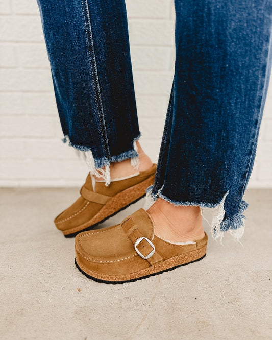 Marchelune Women's Buckley Shearling Clogs - Tea