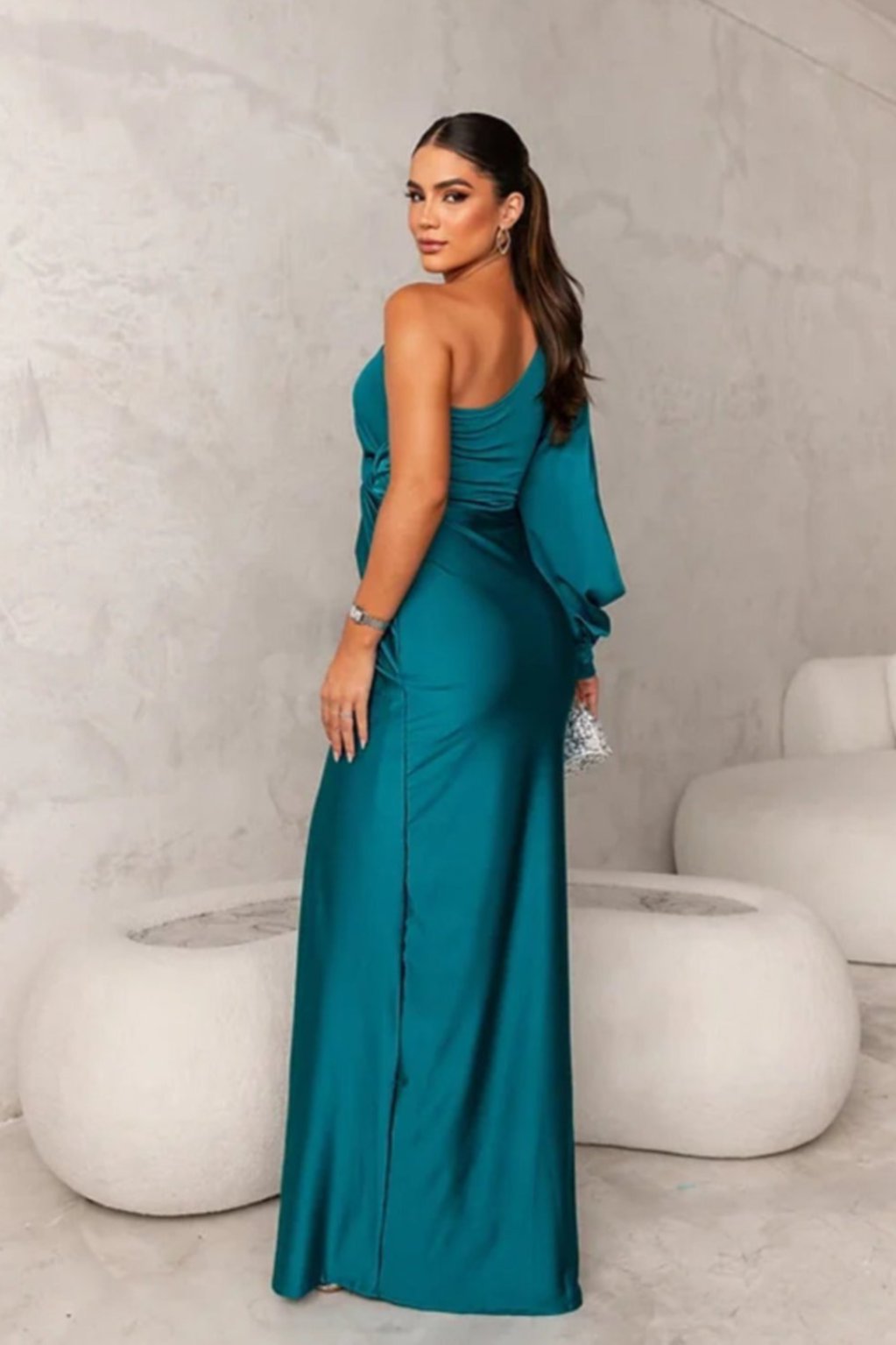 Araceli | Robe en satin à une manche