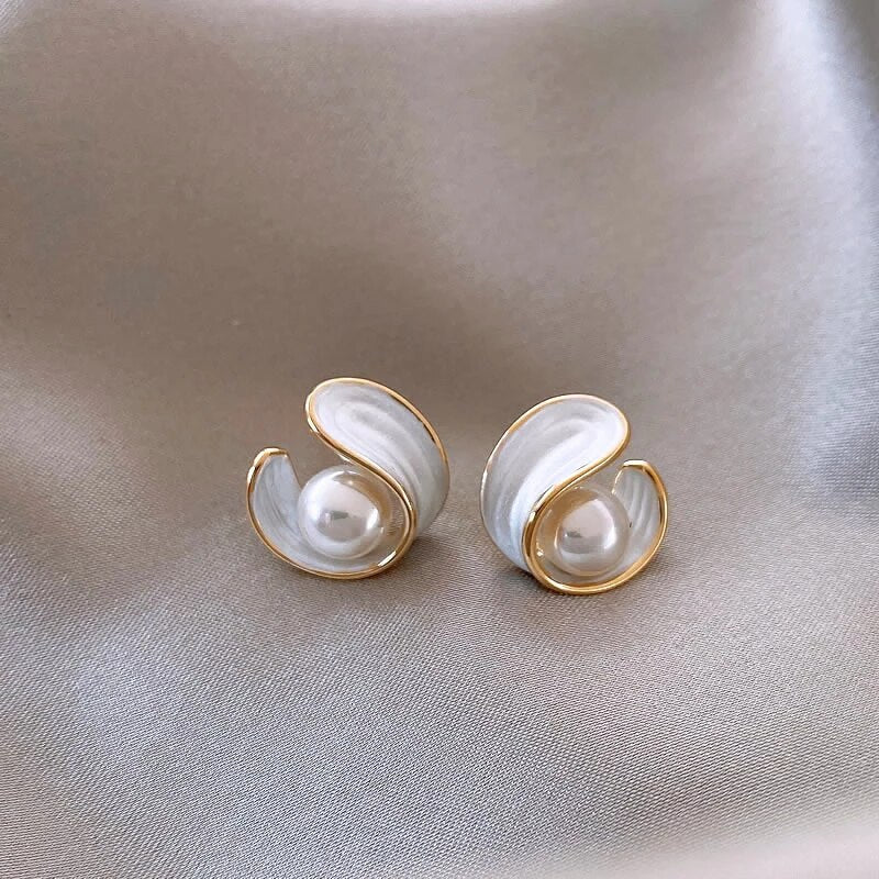 Boucles d'oreilles de luxe en opale blanche Antoinette