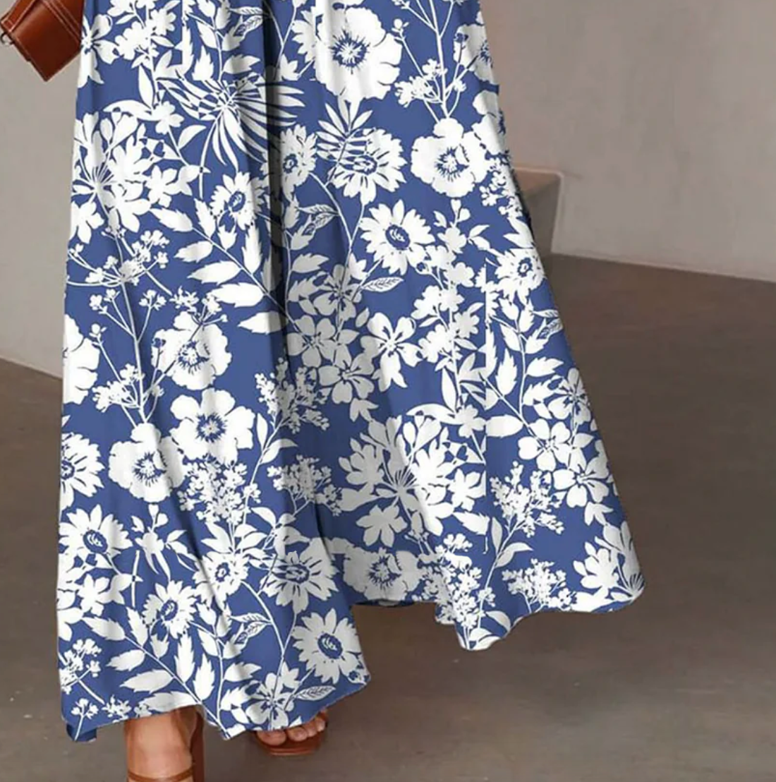 Pantalon taille élastique bleu frais à imprimé floral