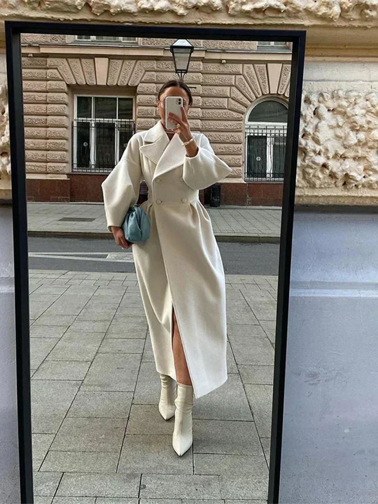 KLARRISE – UN INDISPENSABLE D’HIVER CHIC ET POLYVALENT