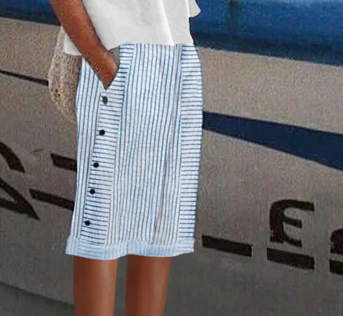 Pantalon bleu à rayures avec poches latérales