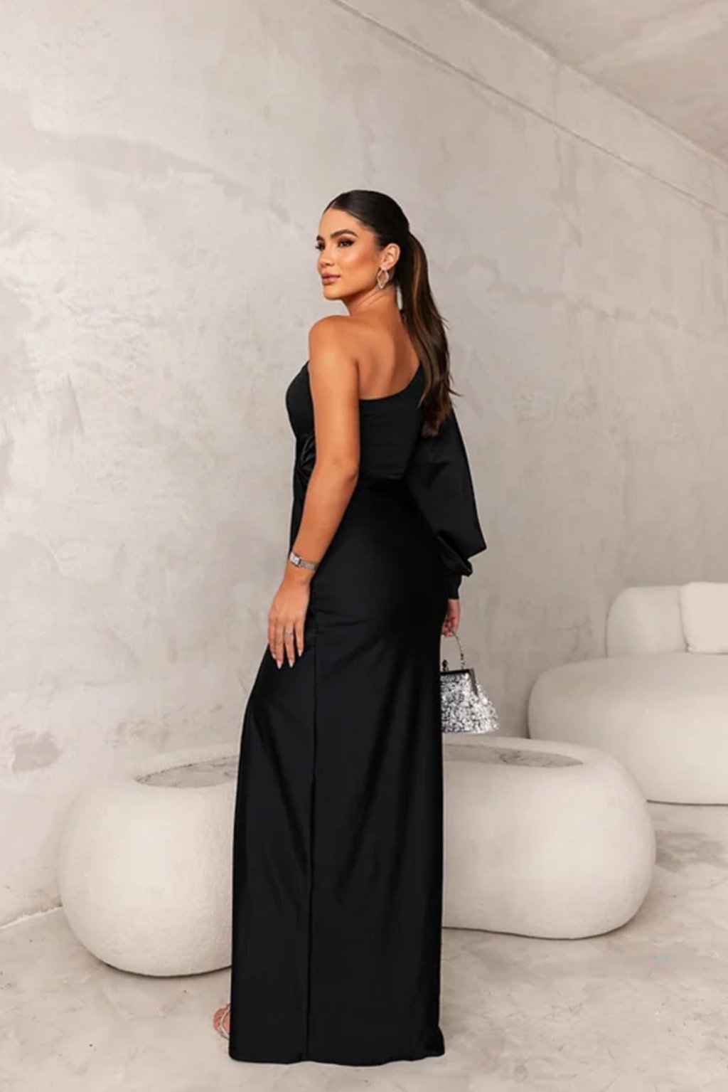 Araceli | Robe en satin à une manche