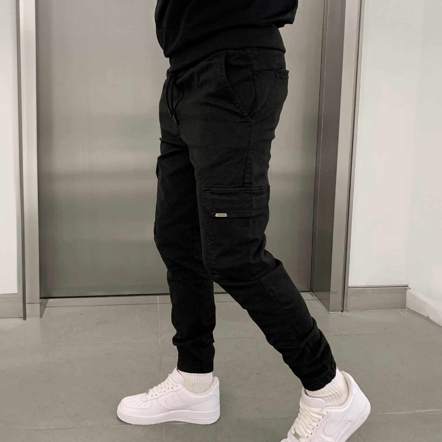 Laurent – Jogger Cargo Tecnico et polyvalent