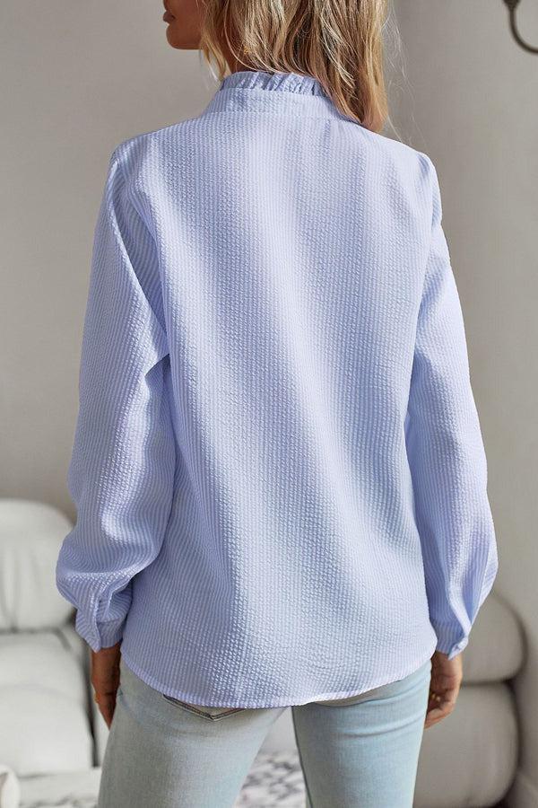 Chemise imprimée bleue à manches longues