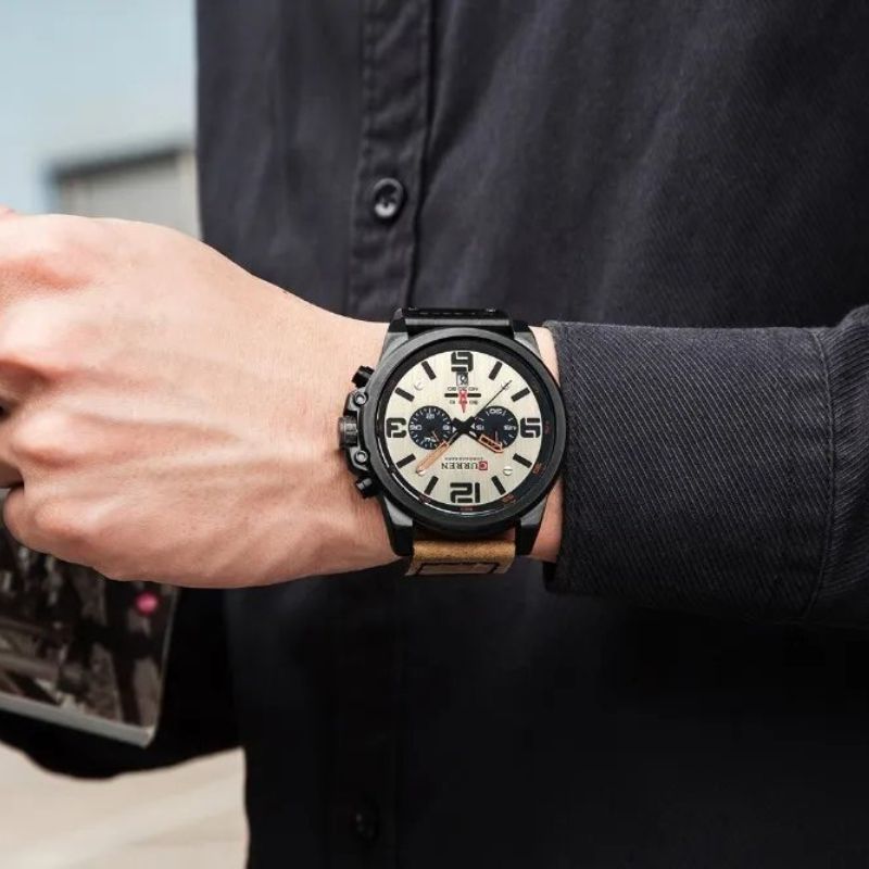 Montre à quartz décontractée et tendance.