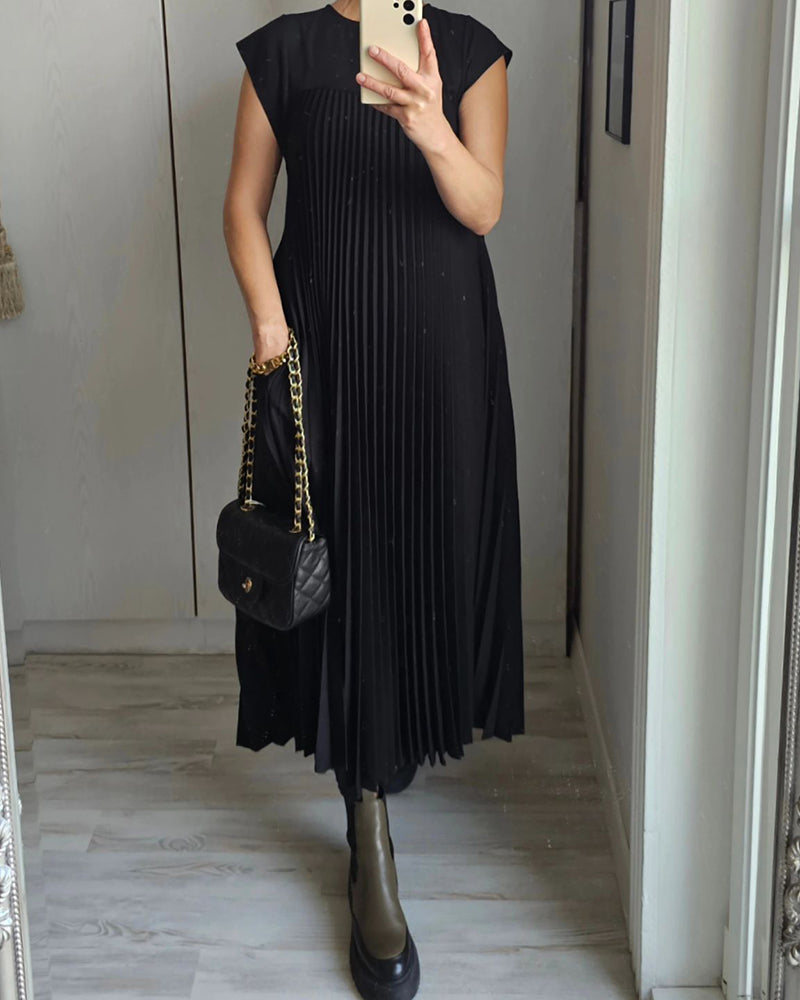 Robe plissée sans manches Amada™