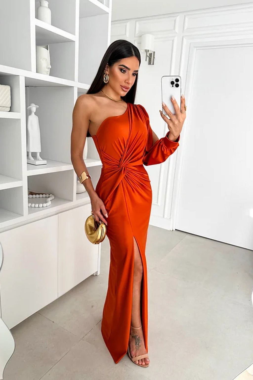 Araceli | Robe en satin à une manche