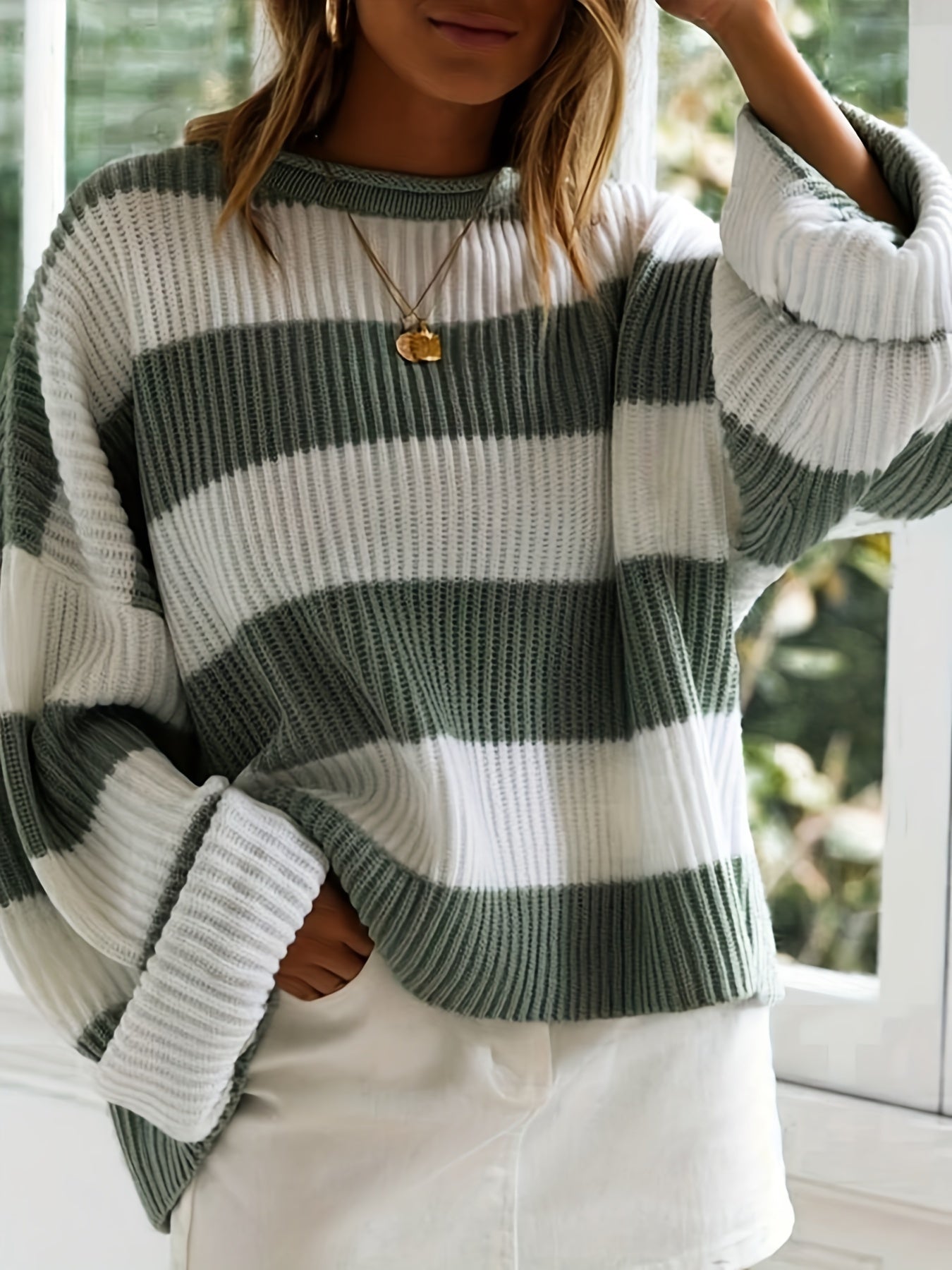 Mathilde | Pull tricoté à col rond et rayures