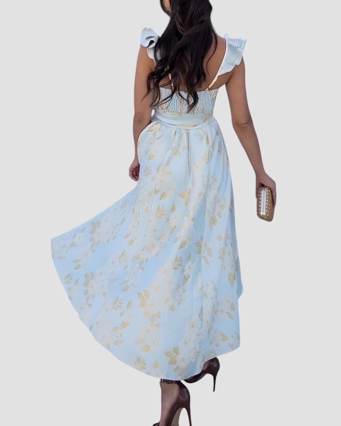 Brune | Robe élégante
