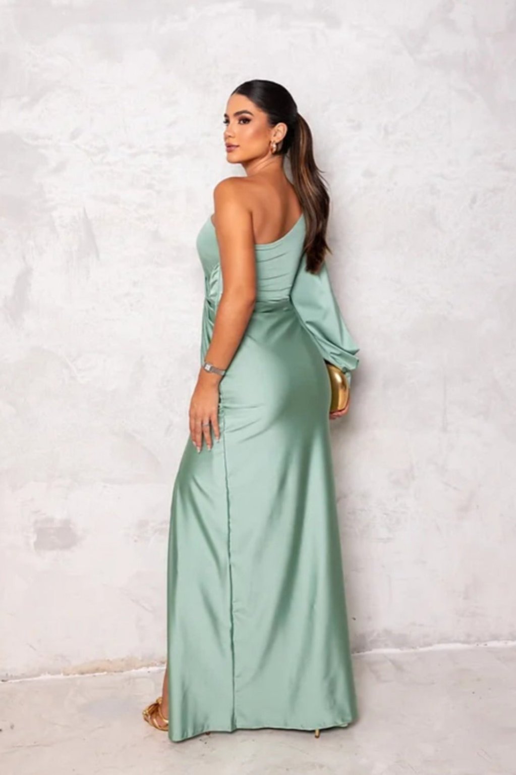 Araceli | Robe en satin à une manche