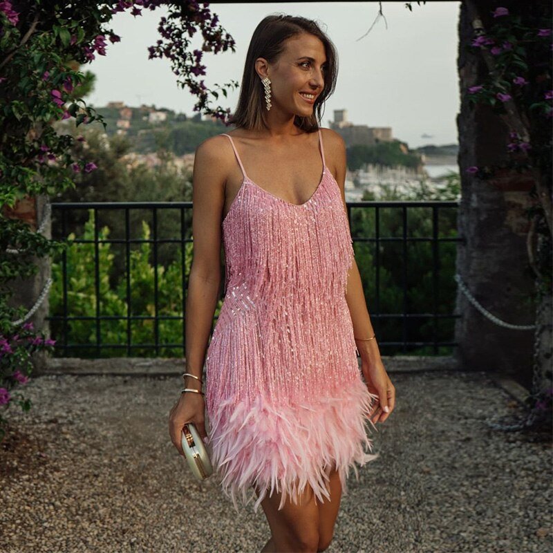 JOYCÈLE - ROBE DE SOIRÉE MODERNE À PLUMES