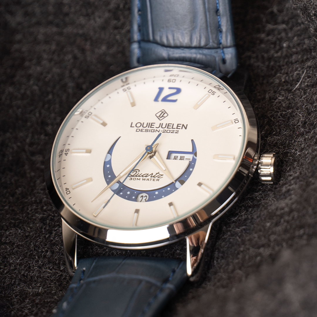Montre élégante avec phases de lune