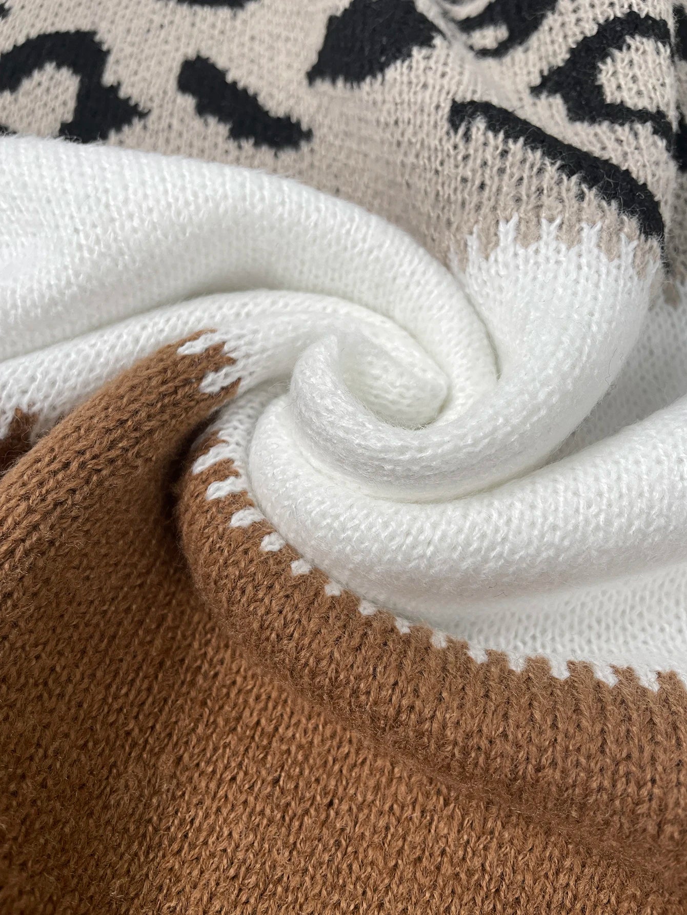 Sophie | Pull motif léopard