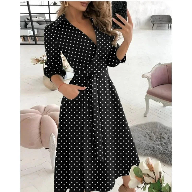Miléna | Robe portefeuille élégante à imprimé papillon