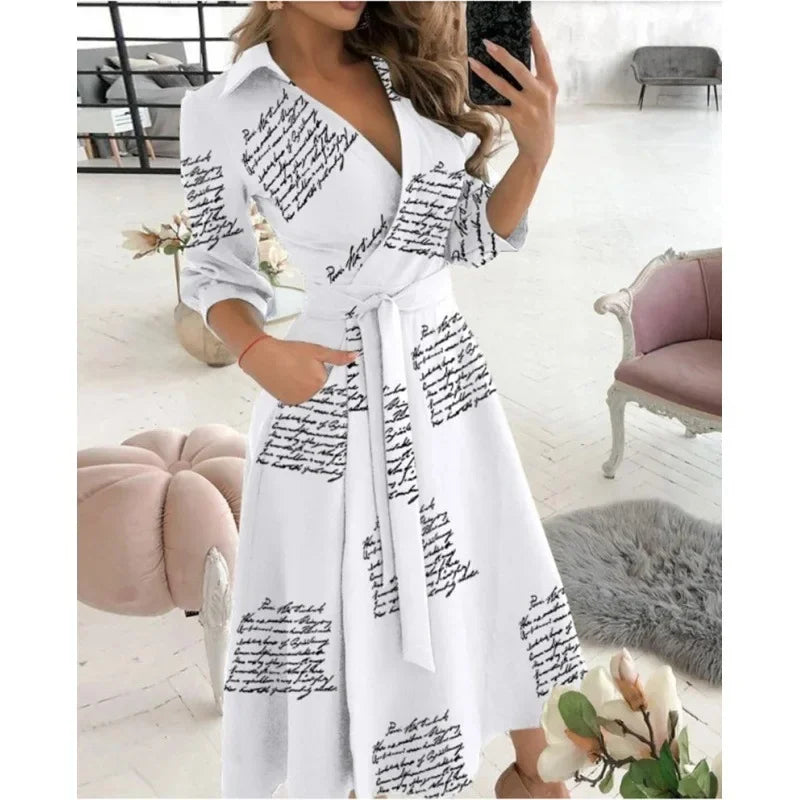 Miléna | Robe portefeuille élégante à imprimé papillon