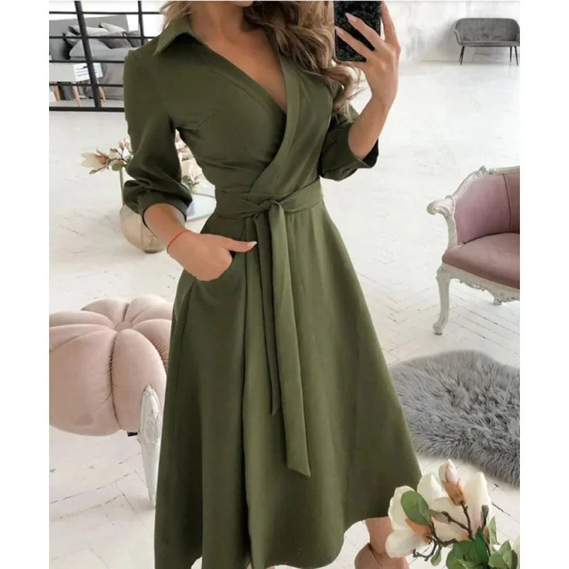 Miléna | Robe portefeuille élégante à imprimé papillon