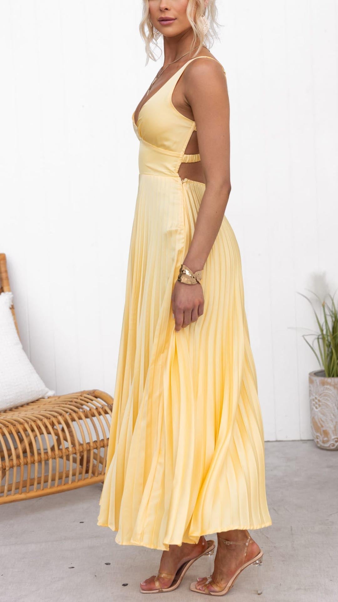 CERISE - ROBE LONGUE ÉLÉGANTE PLISSÉE