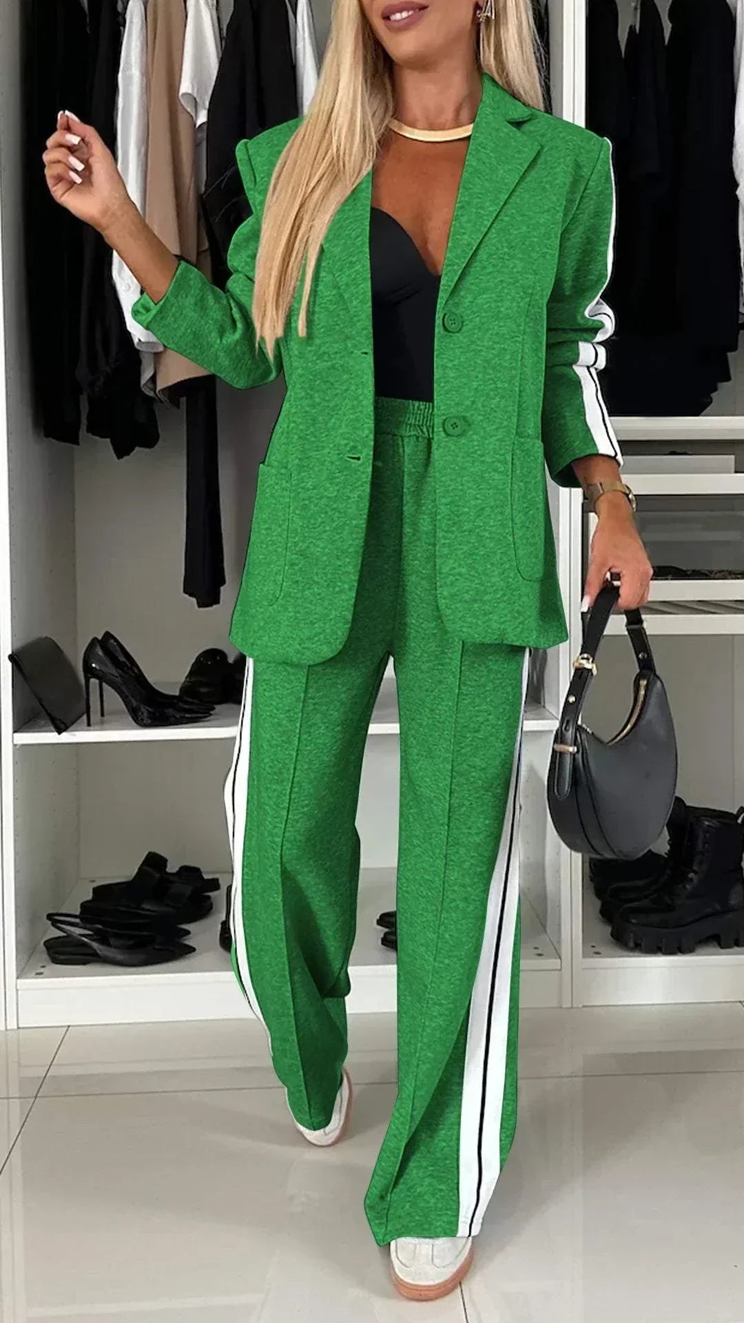 ISABELLE - ENSEMBLE DE COSTUME DE VILLE ÉLÉGANT