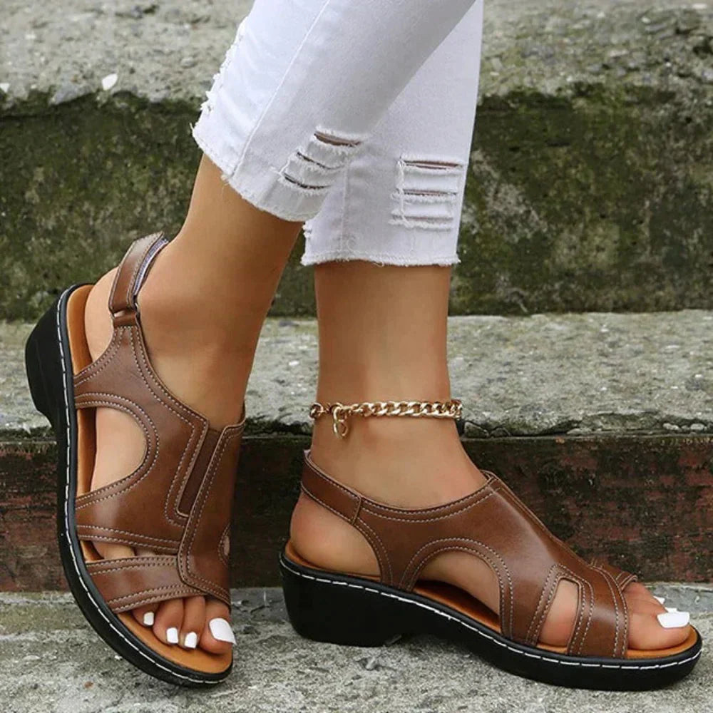 INDIRA - SANDALES INTEMPORELLES