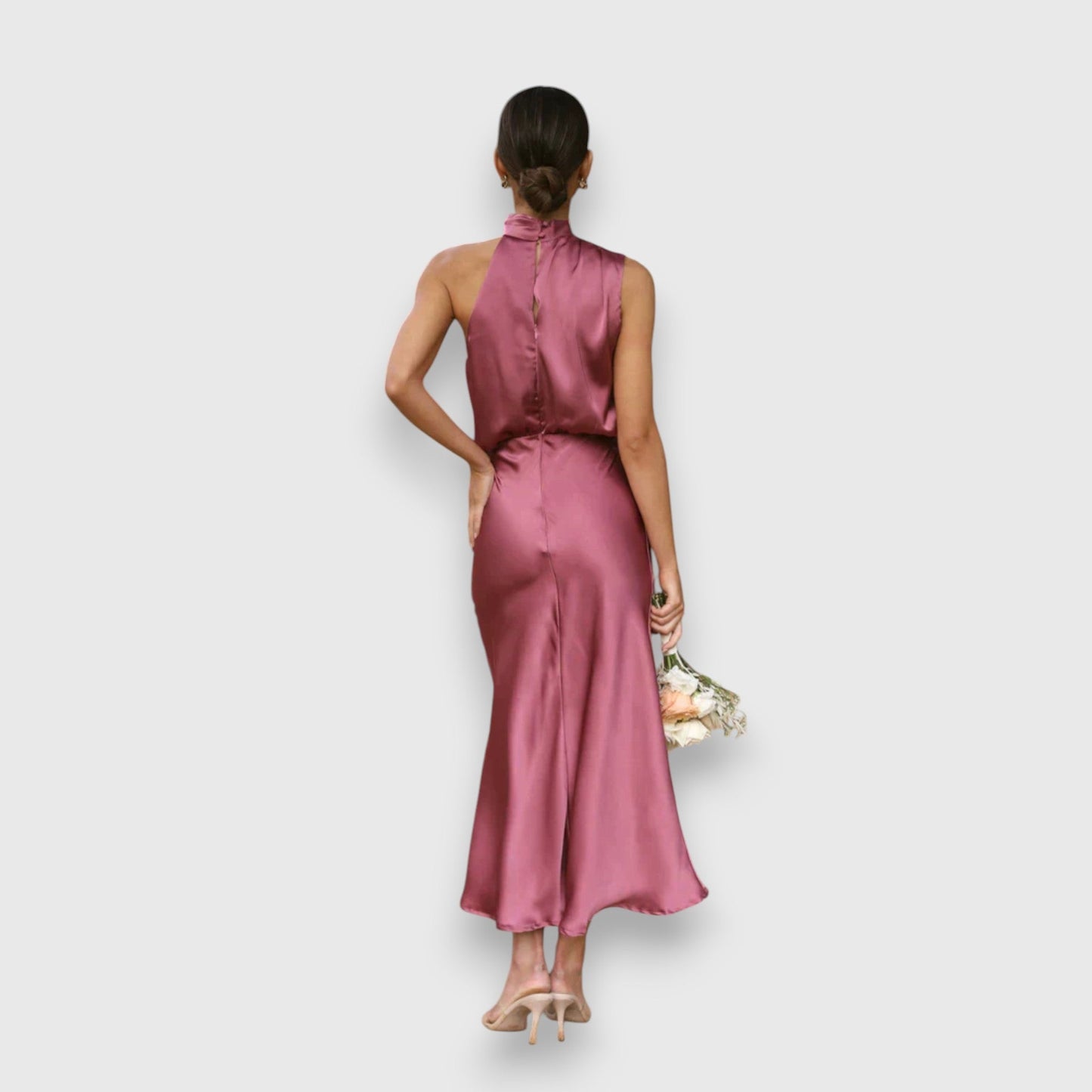 Zaina / Robe