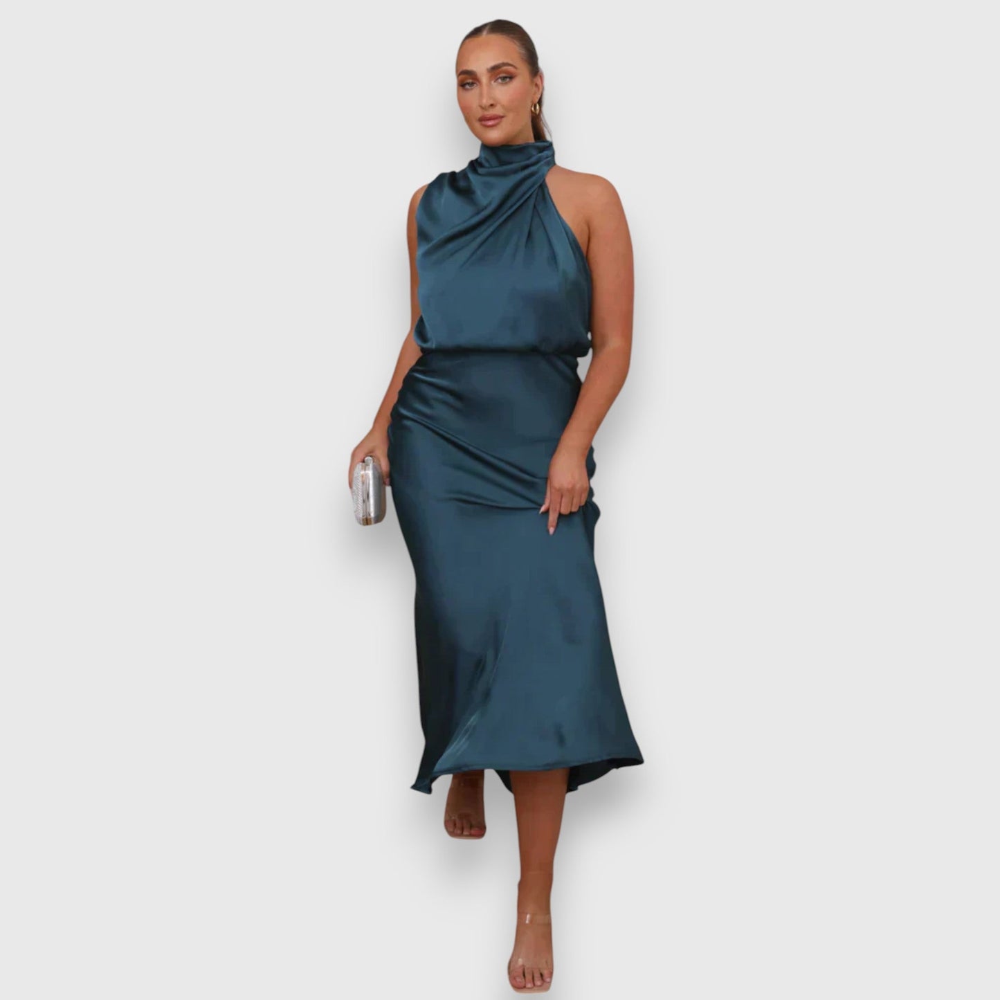 Zaina / Robe