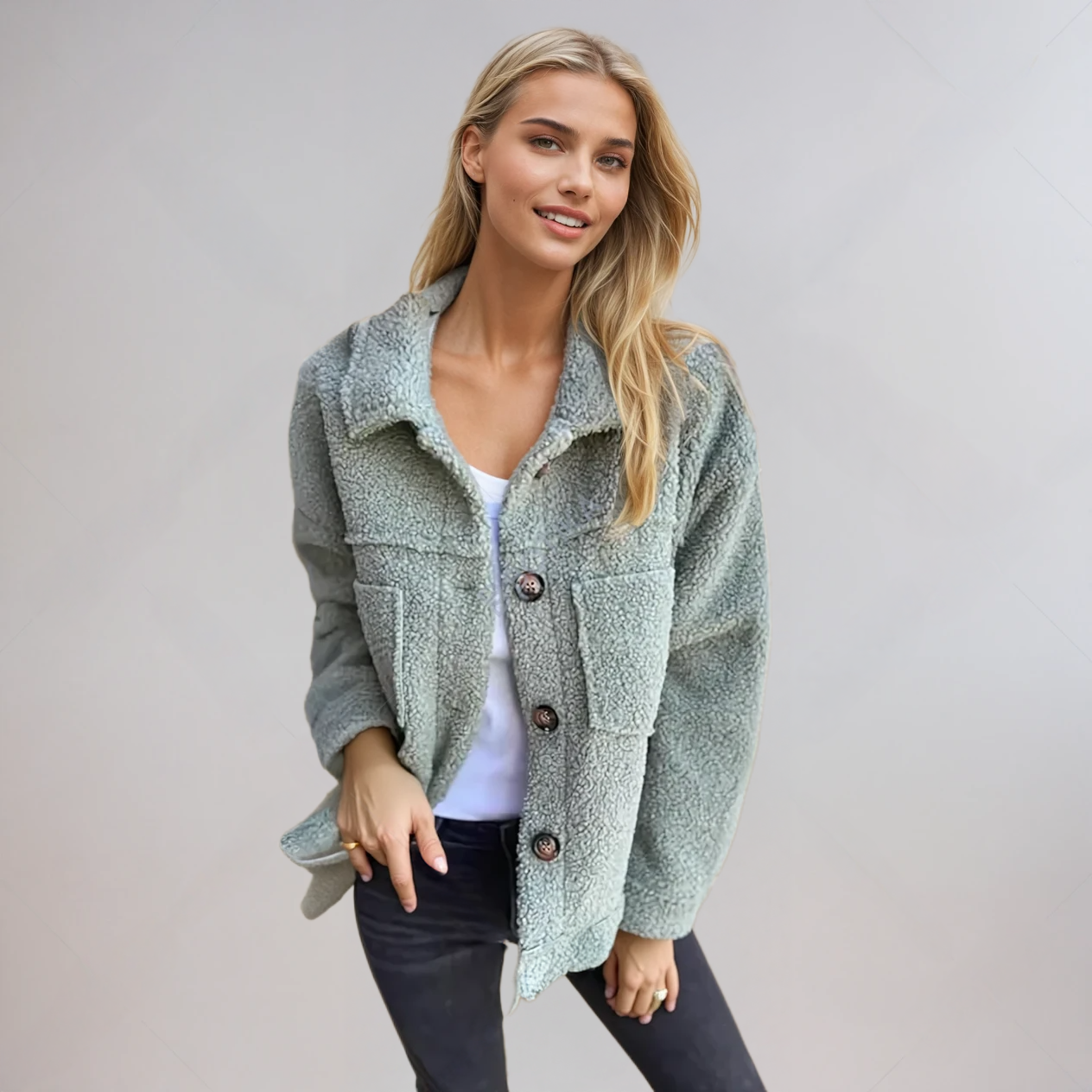 Noa™ – Veste courte à revers