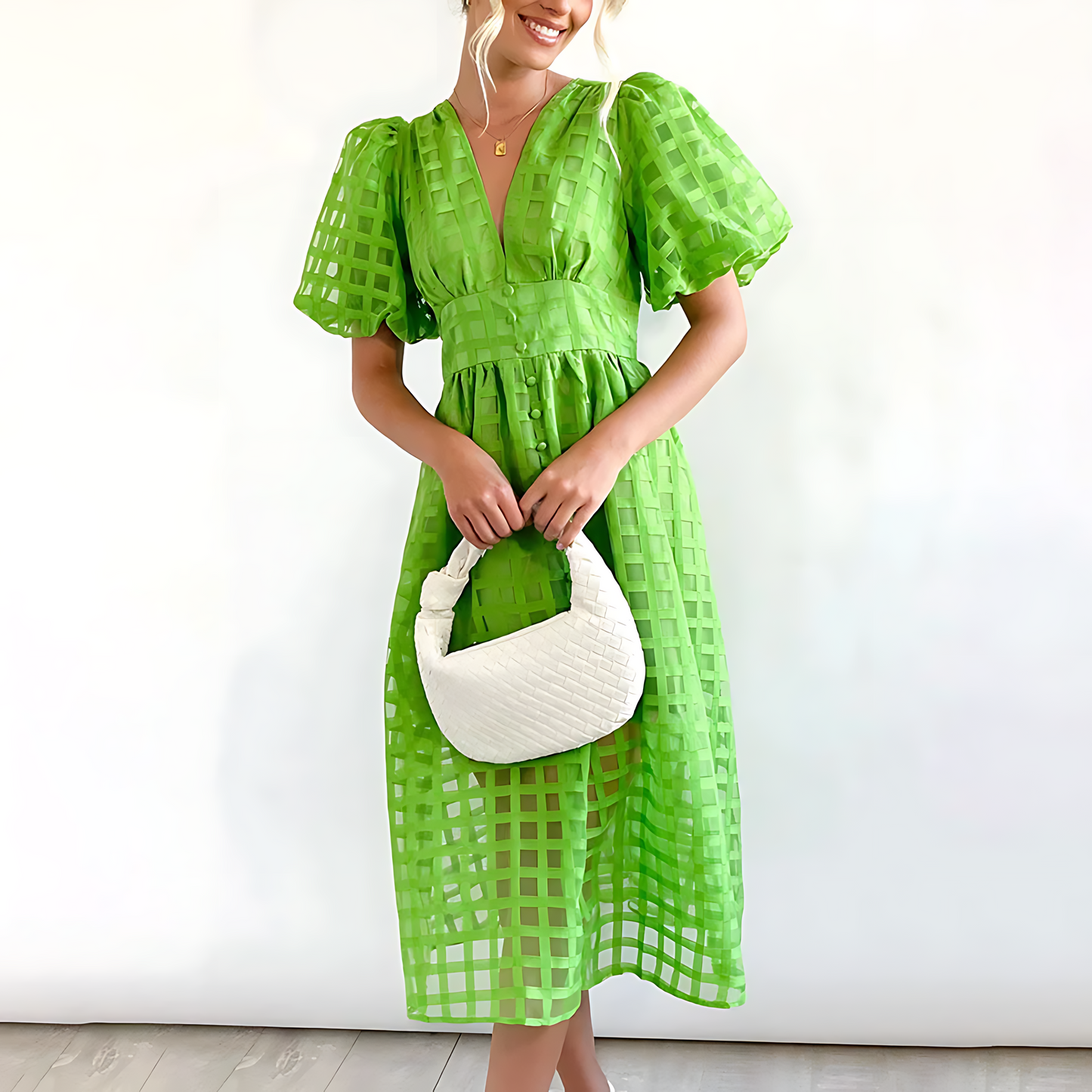 JUDITH - TENUE D'ÉTÉ GRACIEUSE