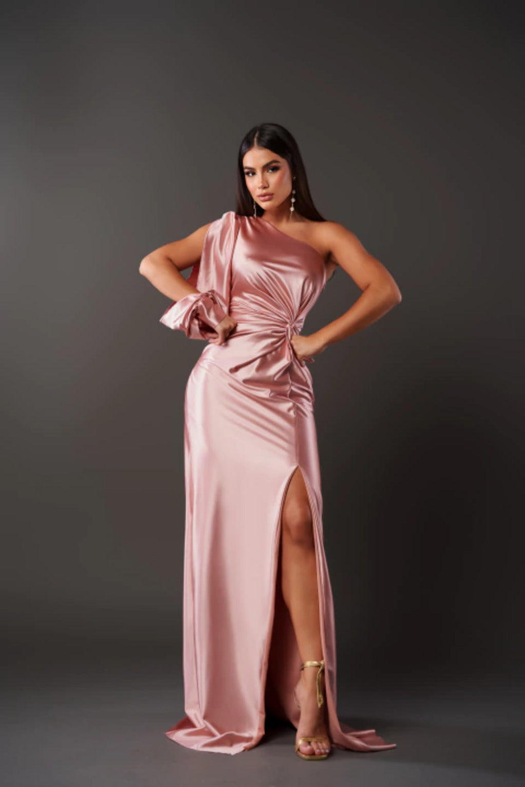 Hilda™ – Robe élégante avec finesse