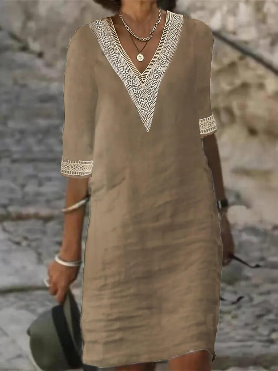 Hanna™ | Robe élégante à col en V avec bordure en crochet