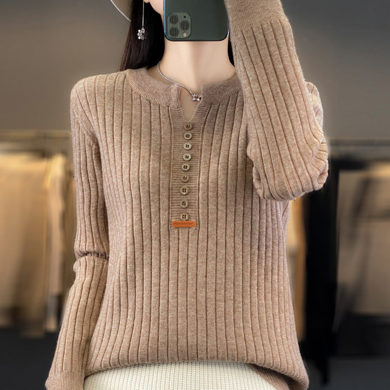 Nettoyer™ | Pull tricoté à col V
