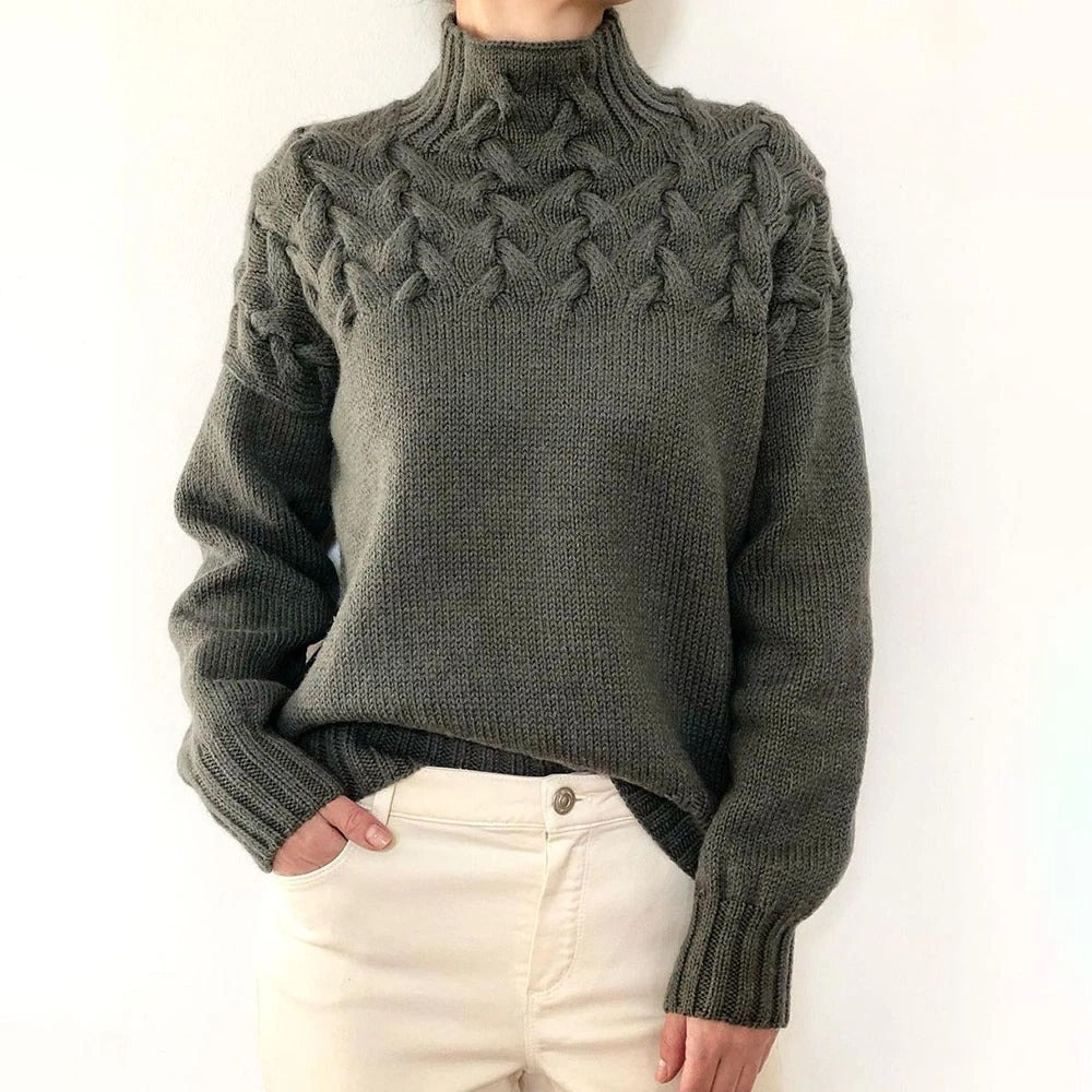 Violet | Pull tricoté à col montant et motif en grosse maille