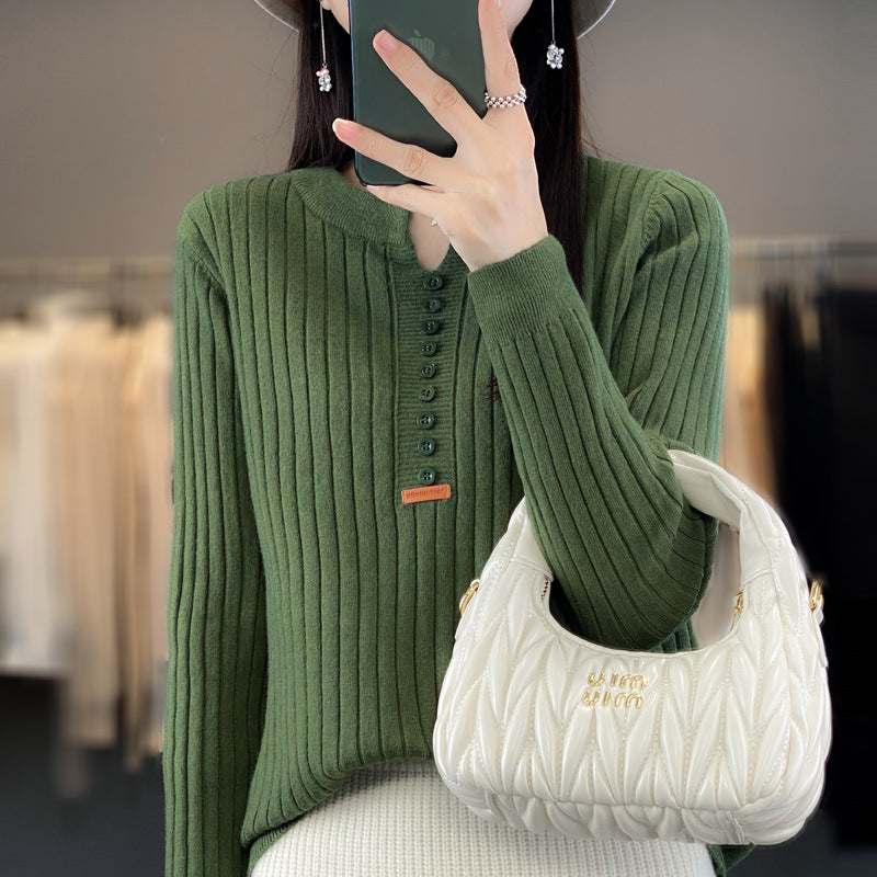Nettoyer™ | Pull tricoté à col V