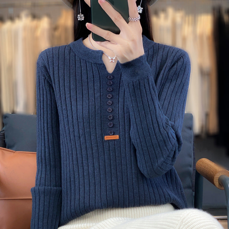 Nettoyer™ | Pull tricoté à col V