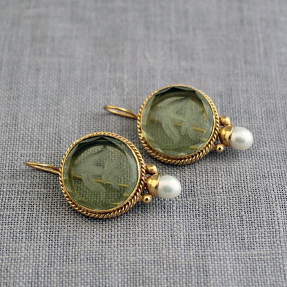 Boucles d'oreilles Penelope Vintage avec pierre verte et perle