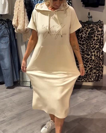 NELINE - ROBE DE SOIRÉE À CAPUCHE
