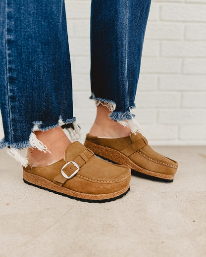 Marchelune Women's Buckley Shearling Clogs - Tea
