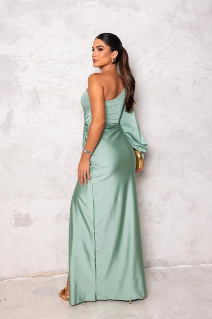 Araceli | Robe en satin à une manche