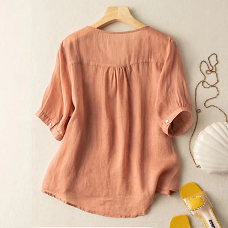 Ilona™ | Chemise col V brodée