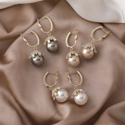Boucles d'oreilles pendantes Malia avec perle