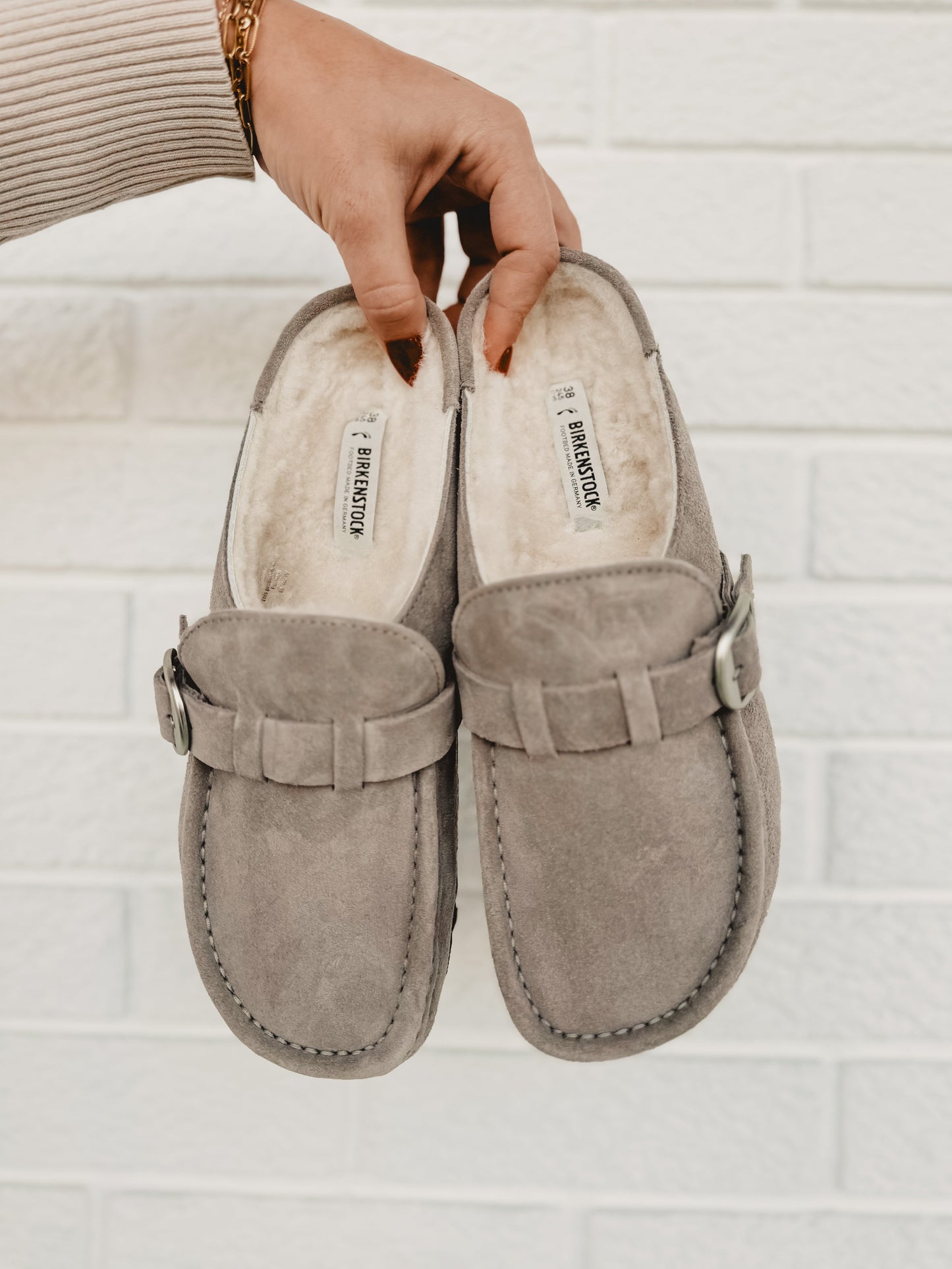 Marchelune Women's Buckley Shearling Clogs - Stone Coin