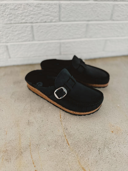 Marchelune Women's Buckley Oiled Leather Clogs - Black