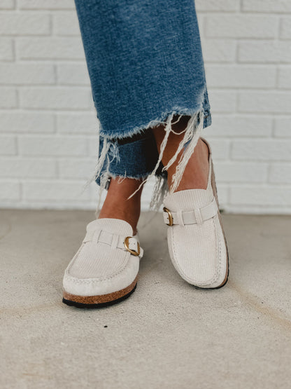 Marchelune Buckley Suede Embossed - Corduroy Antique White