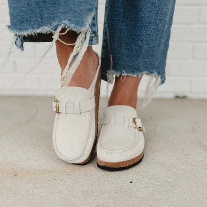 Marchelune Buckley Suede Embossed - Corduroy Antique White