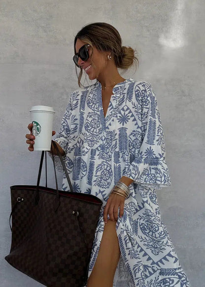 Gia Mini-robe bleue à col en V et manches 3/4
