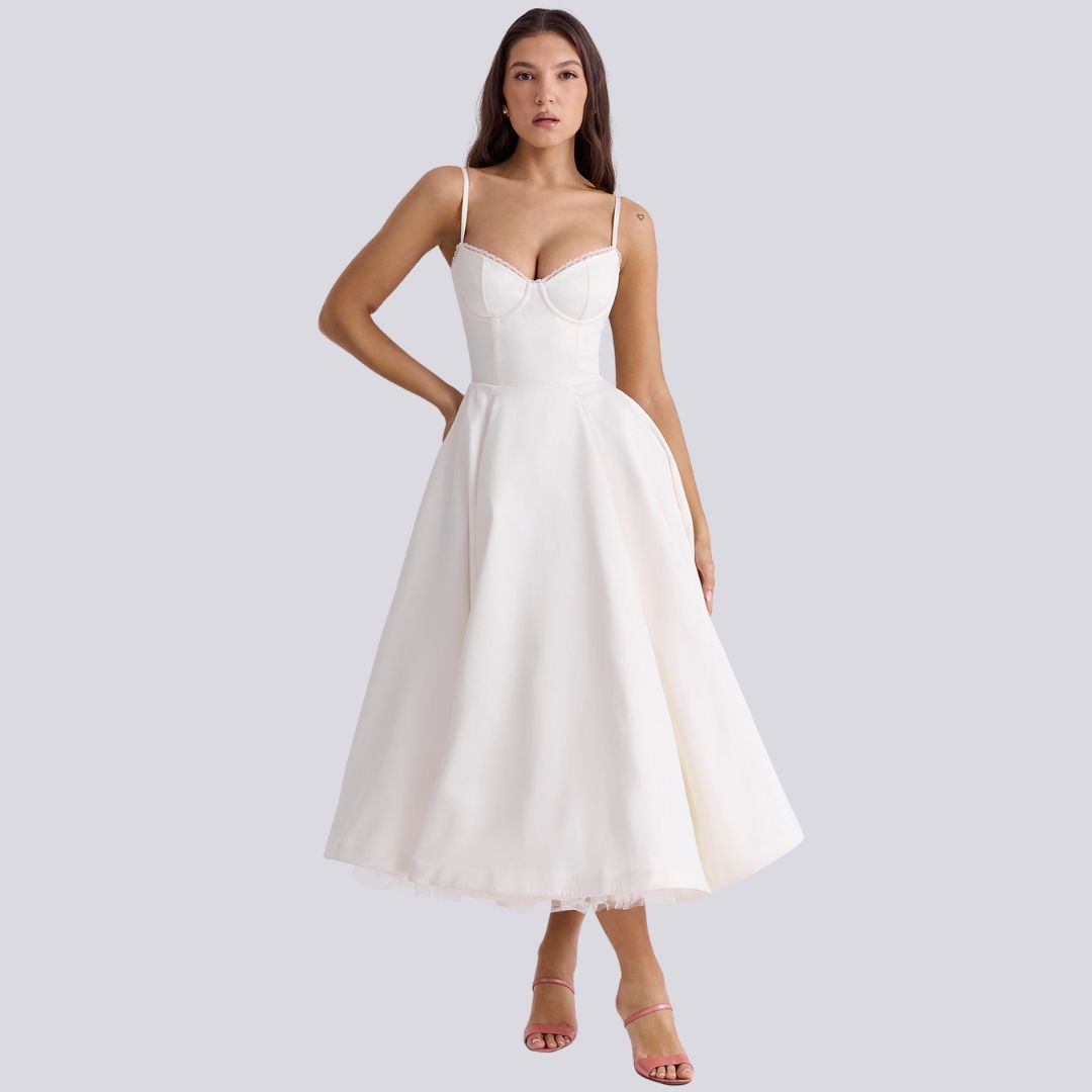Kira | Robe longue trapèze élégante à col en V