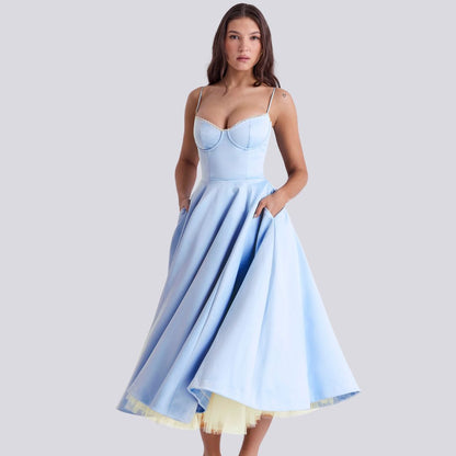 Kira | Robe longue trapèze élégante à col en V