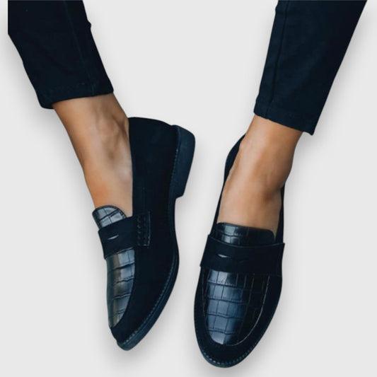 Leanora / Mocassin