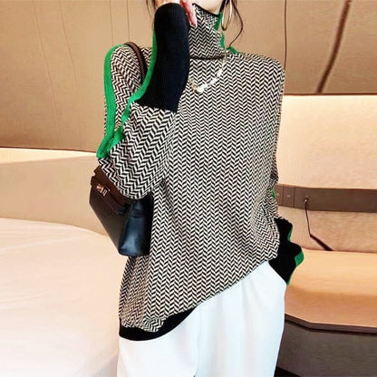 Élise | Sweat-shirt à col roulé avec rayures contrastées distinctives