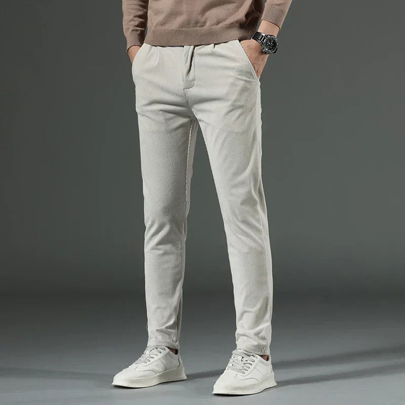 LOGAN - PANTALON EN VELOURS CÔTELÉ
